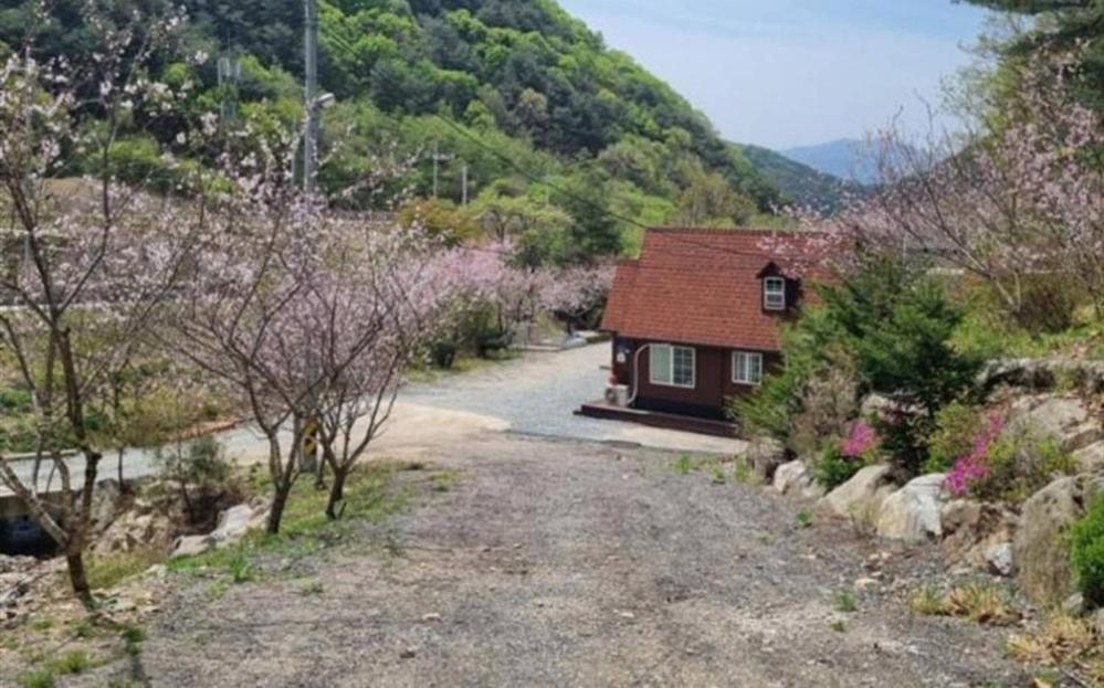 Yanggu Byeolha Pension ภายนอก รูปภาพ